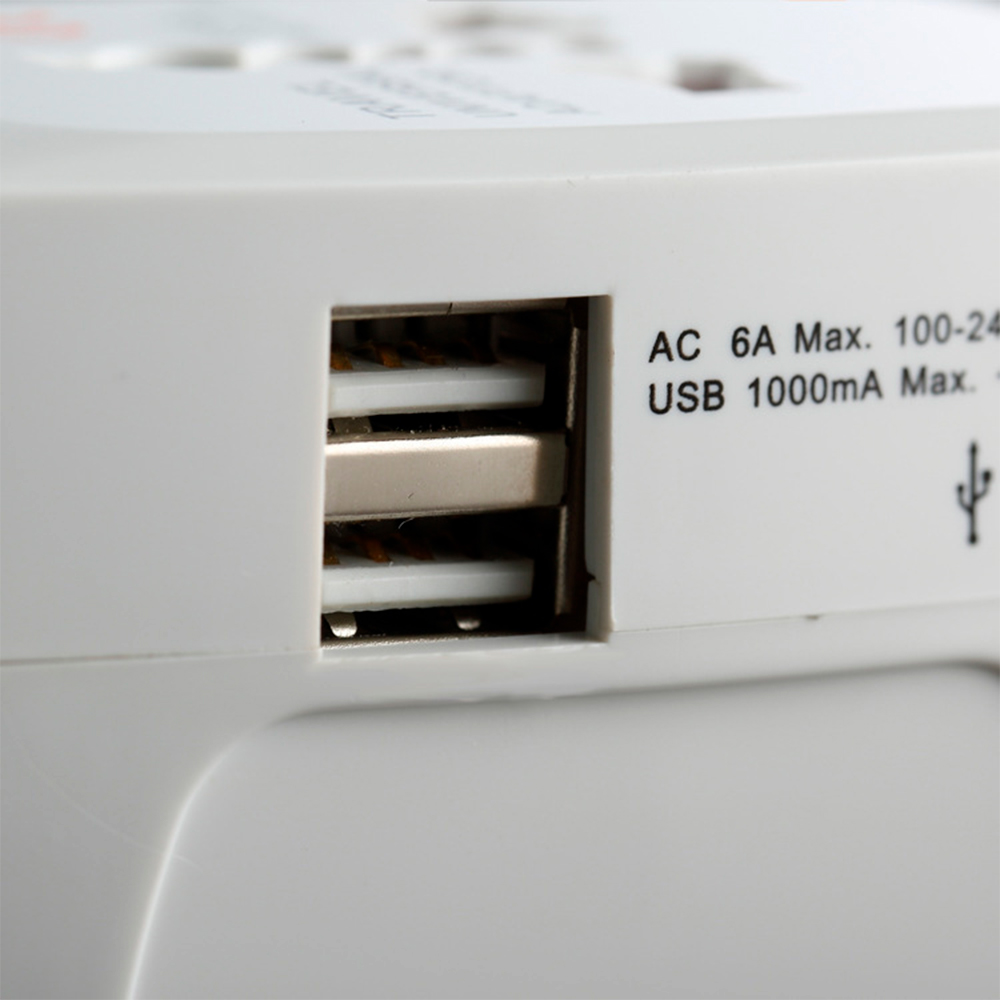 Plug Adpatador Universal 110-240V/AC  - Unitário